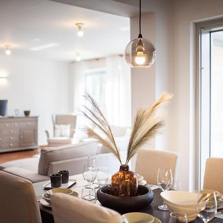 Silver Willow Luxury Apartment Шопрон Екстериор снимка