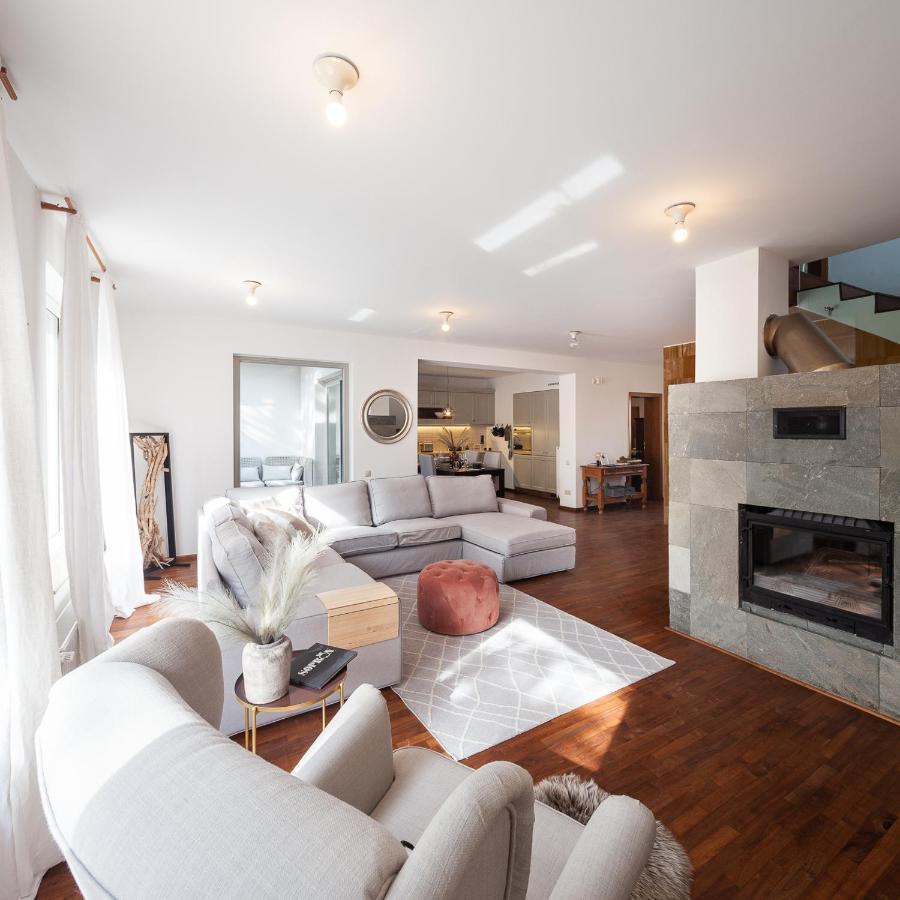 Silver Willow Luxury Apartment Шопрон Екстериор снимка