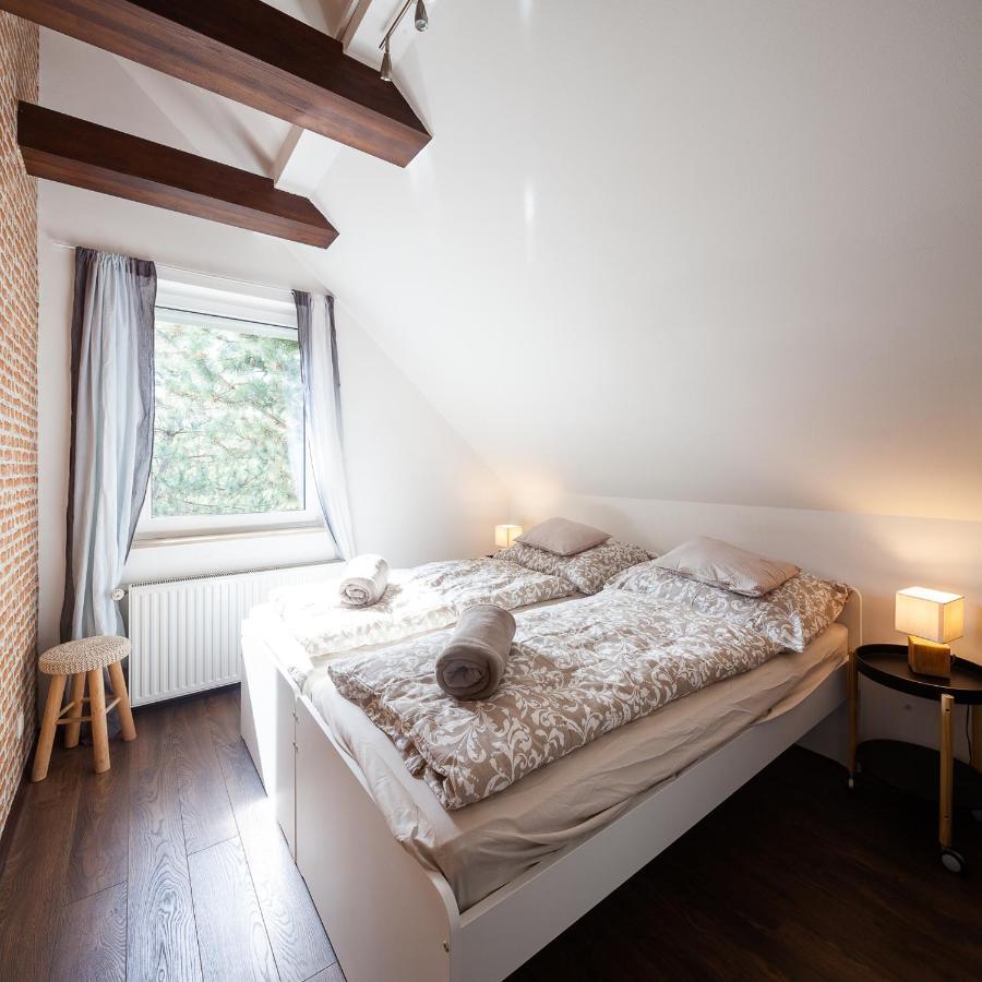 Silver Willow Luxury Apartment Шопрон Екстериор снимка