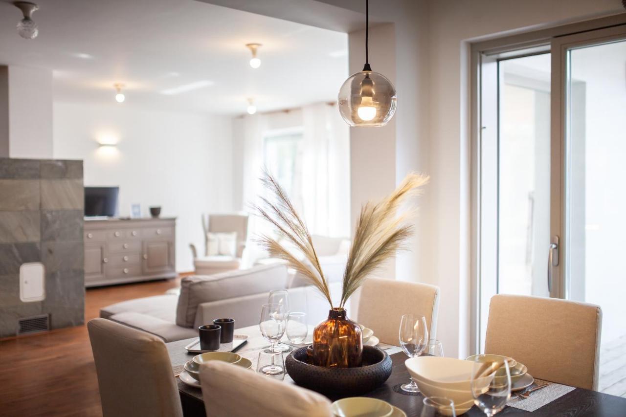 Silver Willow Luxury Apartment Шопрон Екстериор снимка