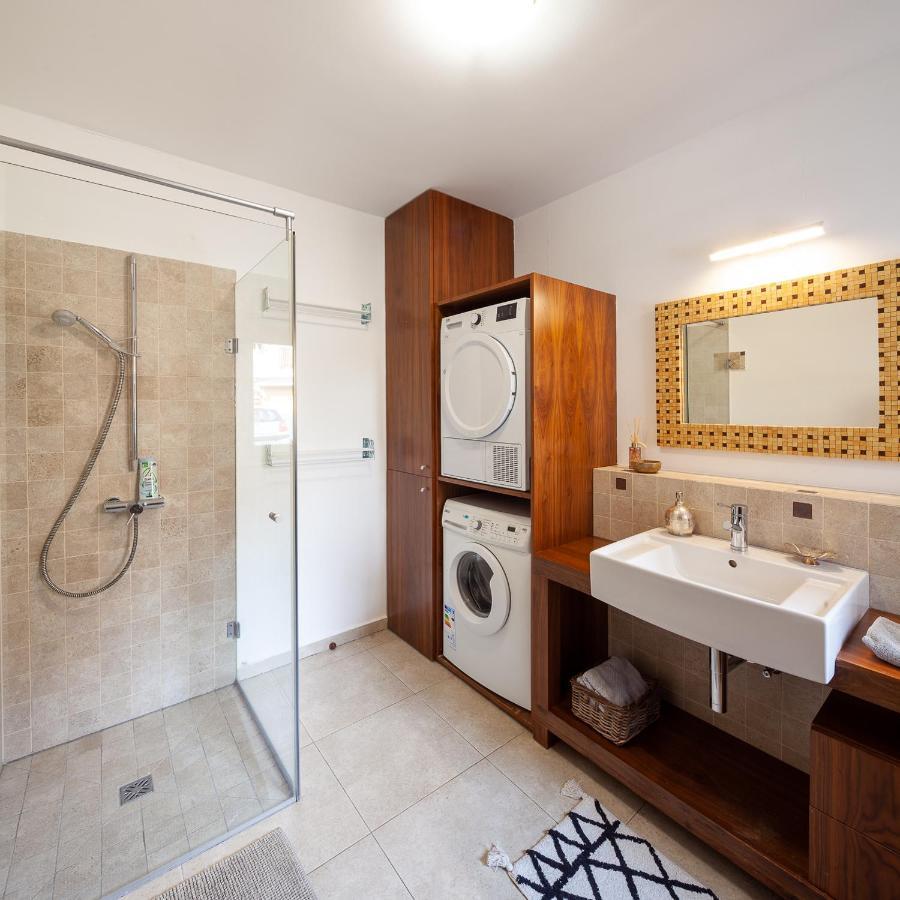 Silver Willow Luxury Apartment Шопрон Екстериор снимка