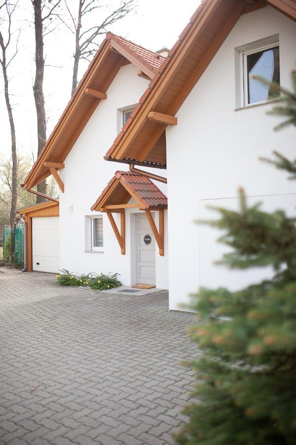 Silver Willow Luxury Apartment Шопрон Екстериор снимка